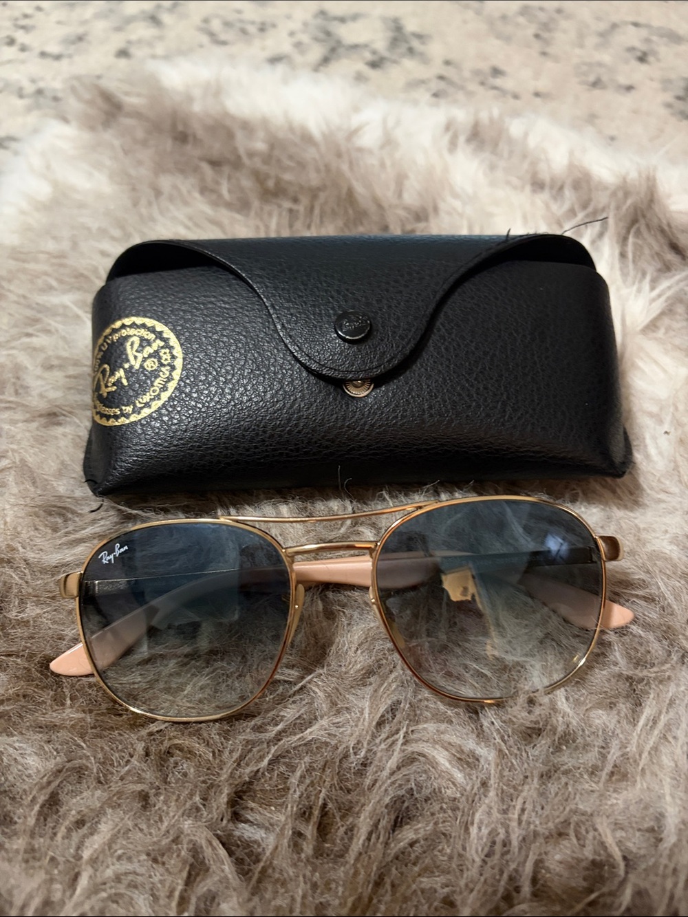 Ray-Ban woman’s Gold Frame Sunglasses with Black Gradient Lenses